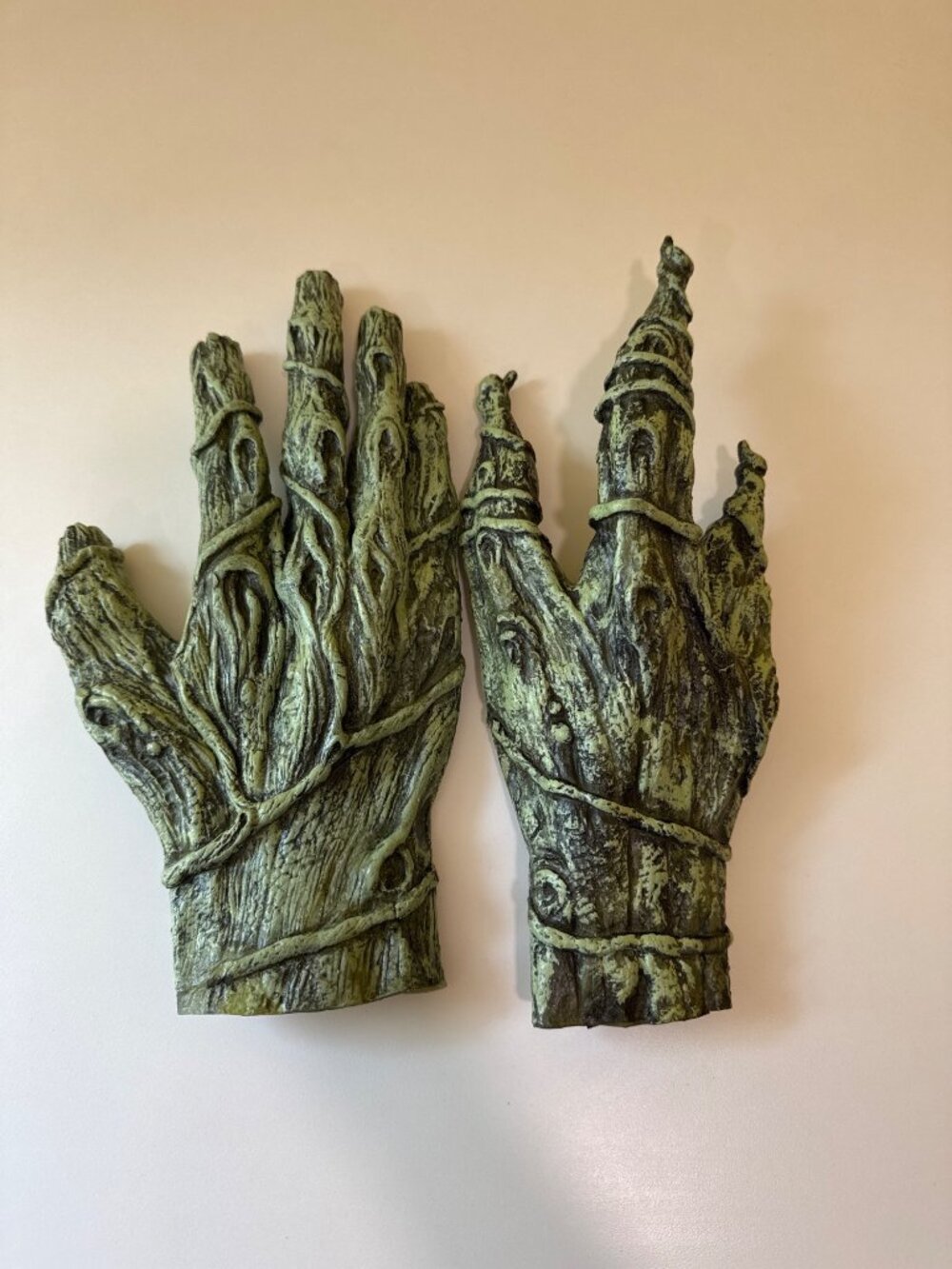Zombie Tree Hand Costume Gloves For Adults Or Kids Realistic Green & Black Detai